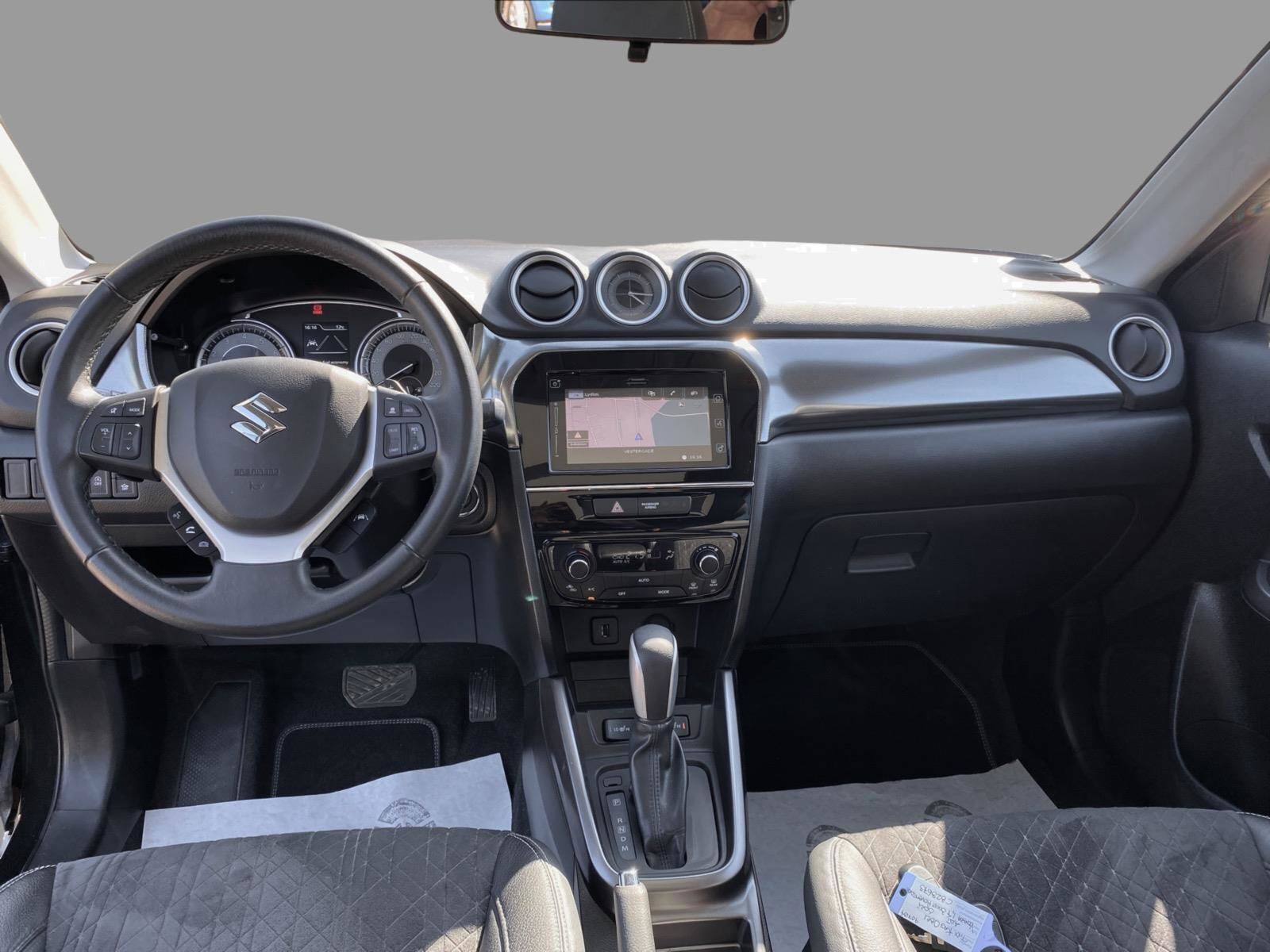 Sort Suzuki Vitara fra 2018