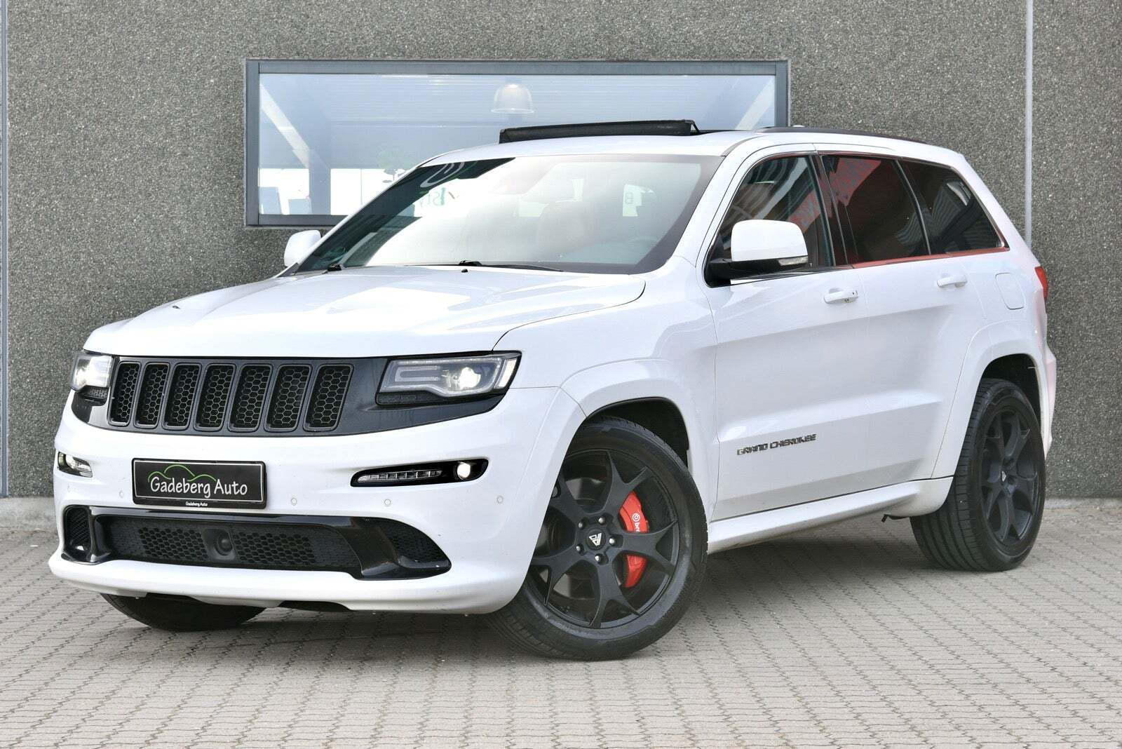 Hvid Jeep Grand Cherokee fra 2014