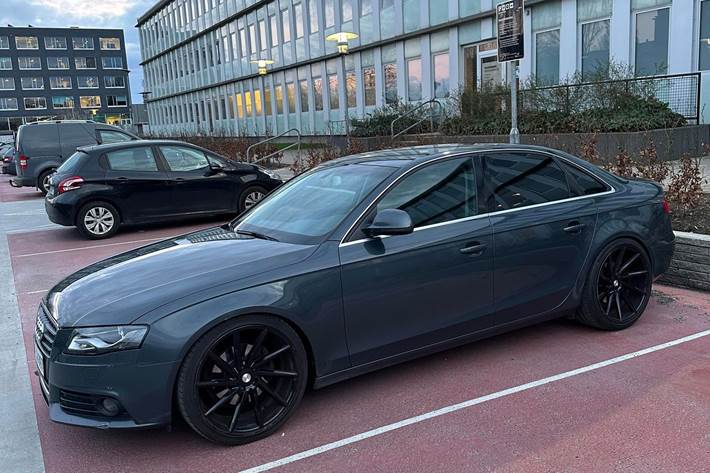 undefined Audi A4 fra 2008