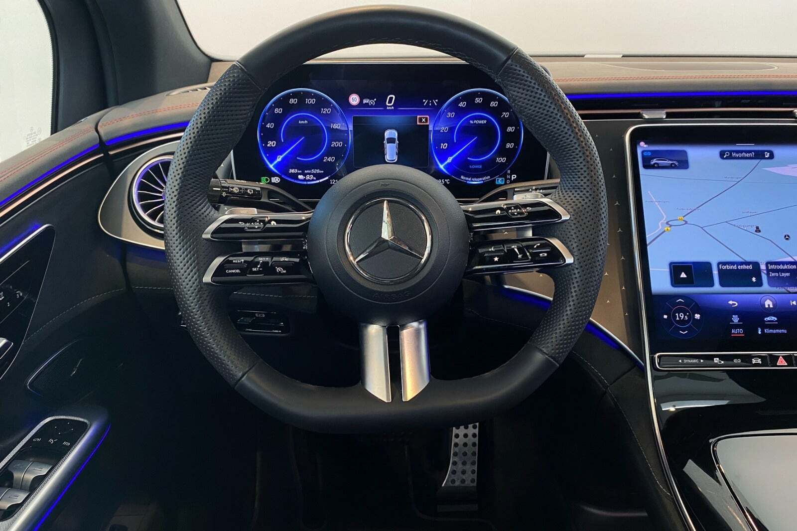 Mercedes EQE350+ SUV