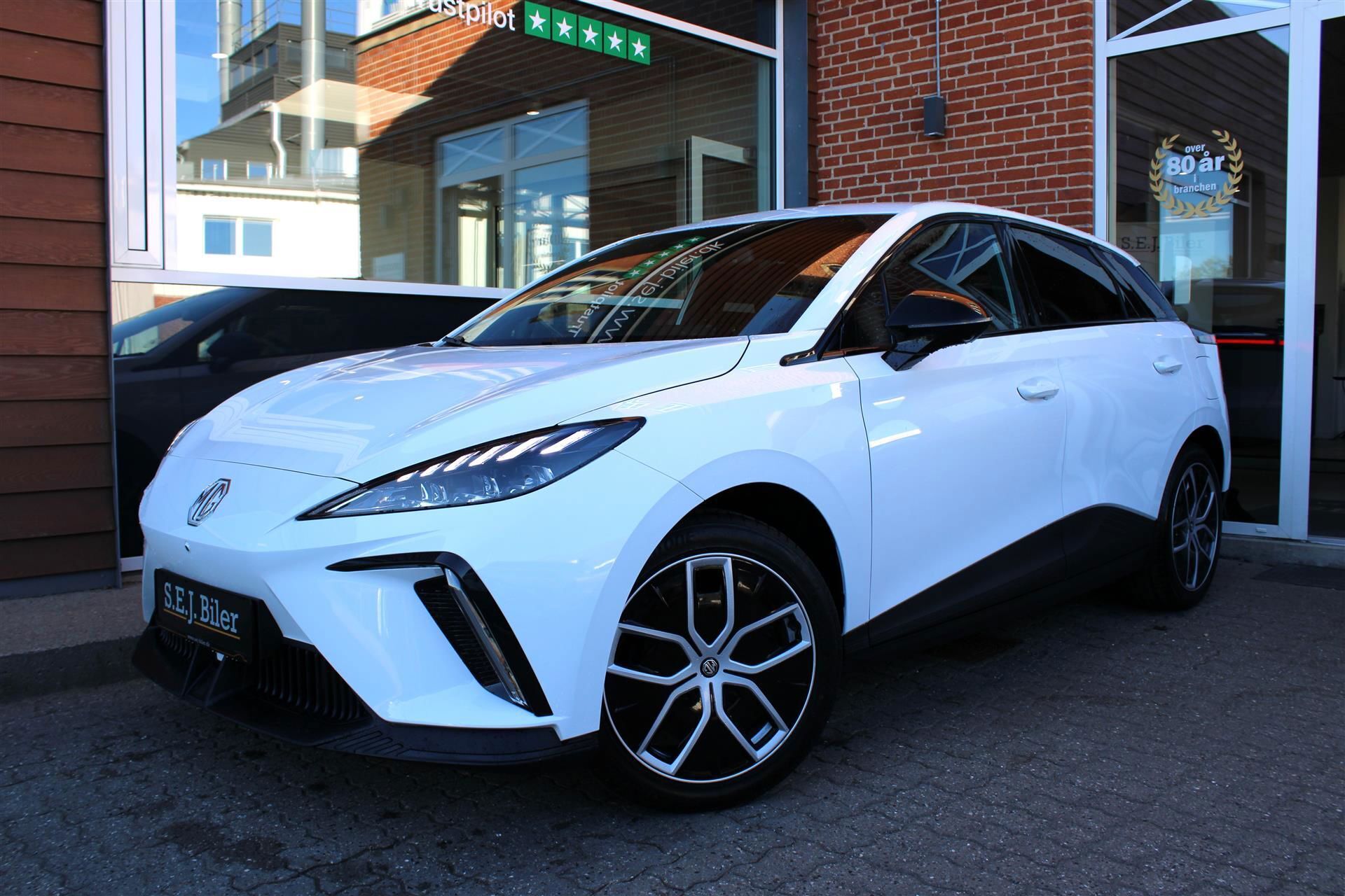 Hvid MG MG4 Electric fra 2024