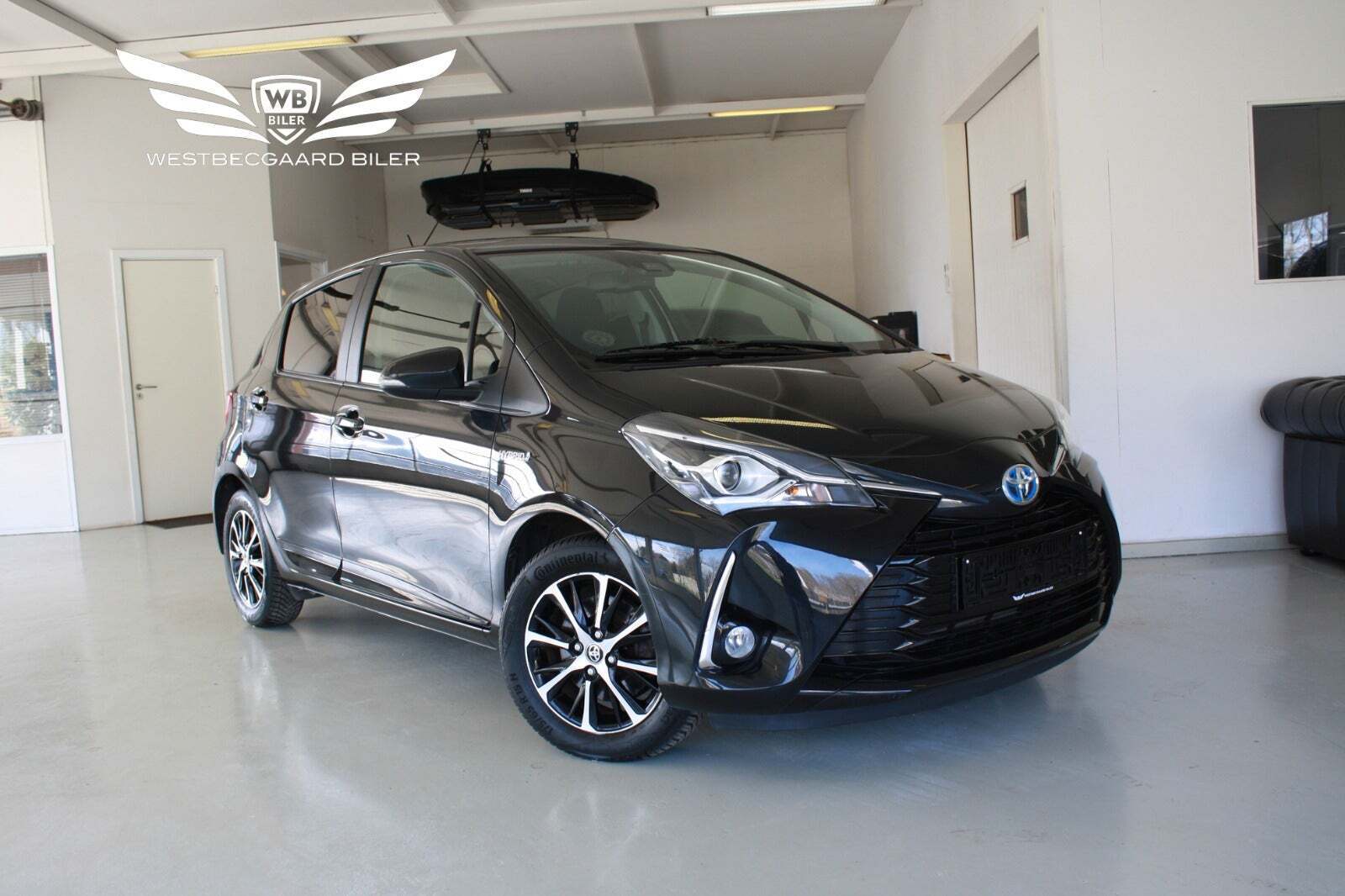 Sort Toyota Yaris fra 2019