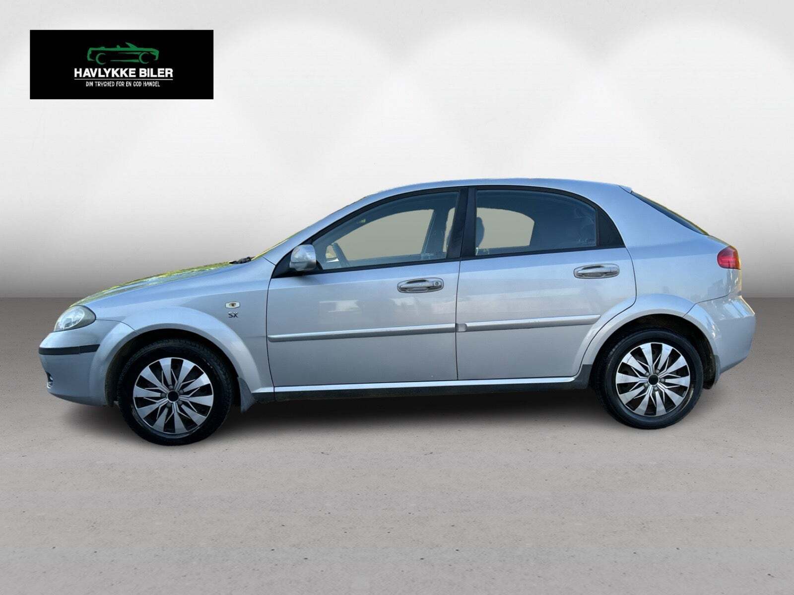 Sølv Daewoo Lacetti fra 2005