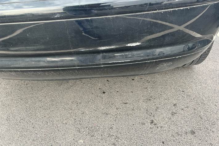 Sort Audi A 6 fra 2004