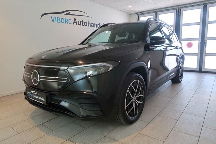 Sort Mercedes EQB300 fra 2022