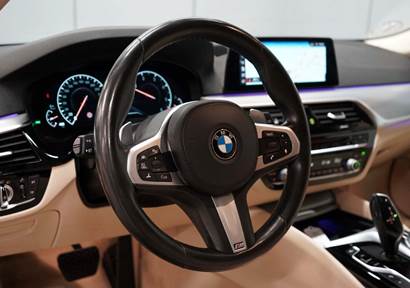 BMW 530d 3,0 Touring Sport Line xDrive aut.