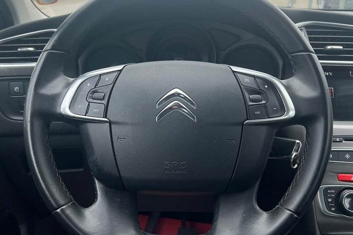 Sort Citroën C4 fra 2016