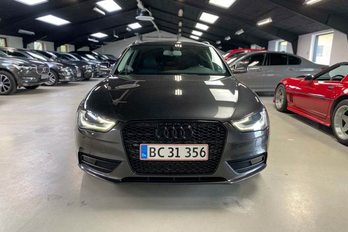Sort Audi A4 fra 2012