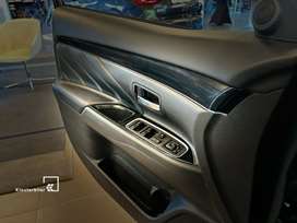 Mitsubishi Outlander 2,4 PHEV  Plugin-hybrid Invite+ 4WD 224HK 5d 6g Trinl. Gear