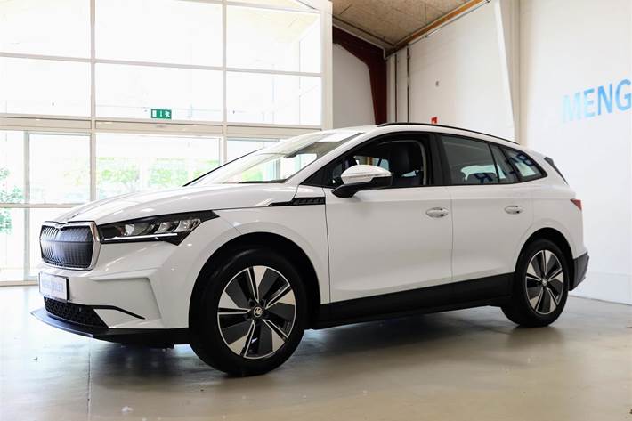 Hvid Skoda Enyaq iV fra 2022