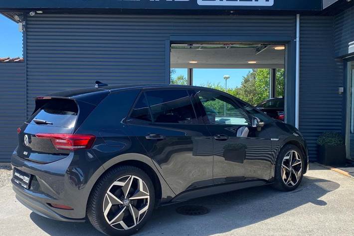 Grå VW ID.3 fra 2022