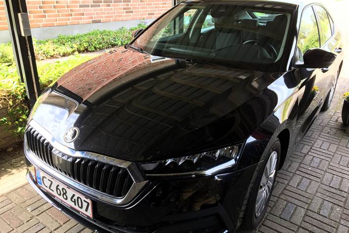 Sort Skoda Octavia fra 2021