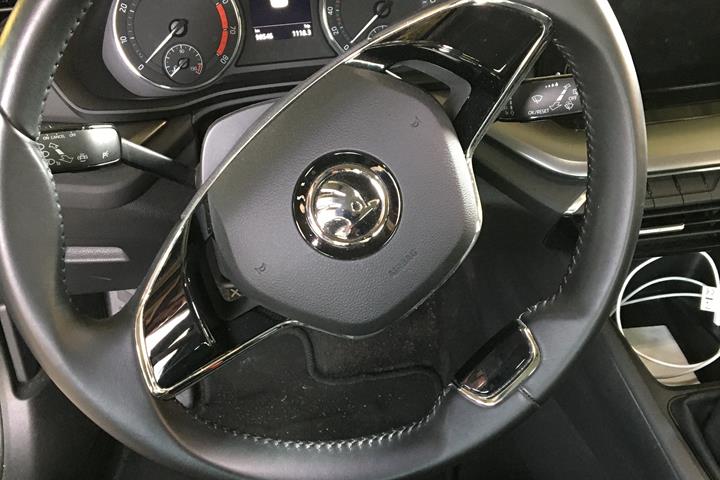 Sort Skoda Octavia fra 2021