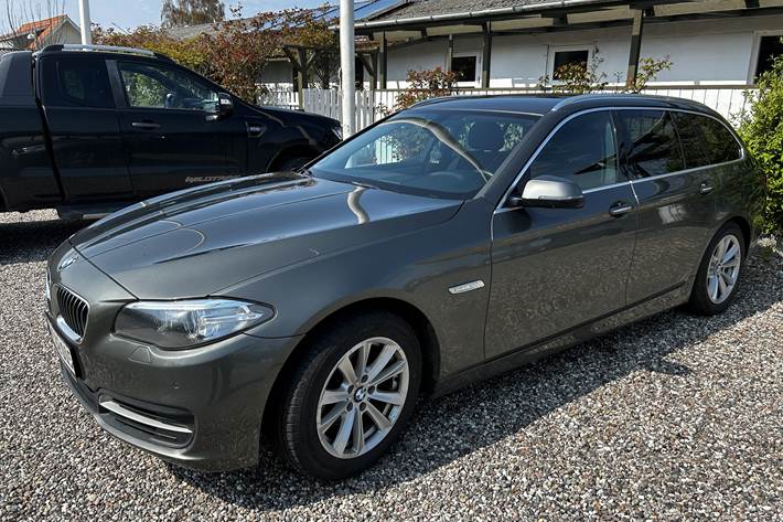 Grå BMW 520d fra 2013