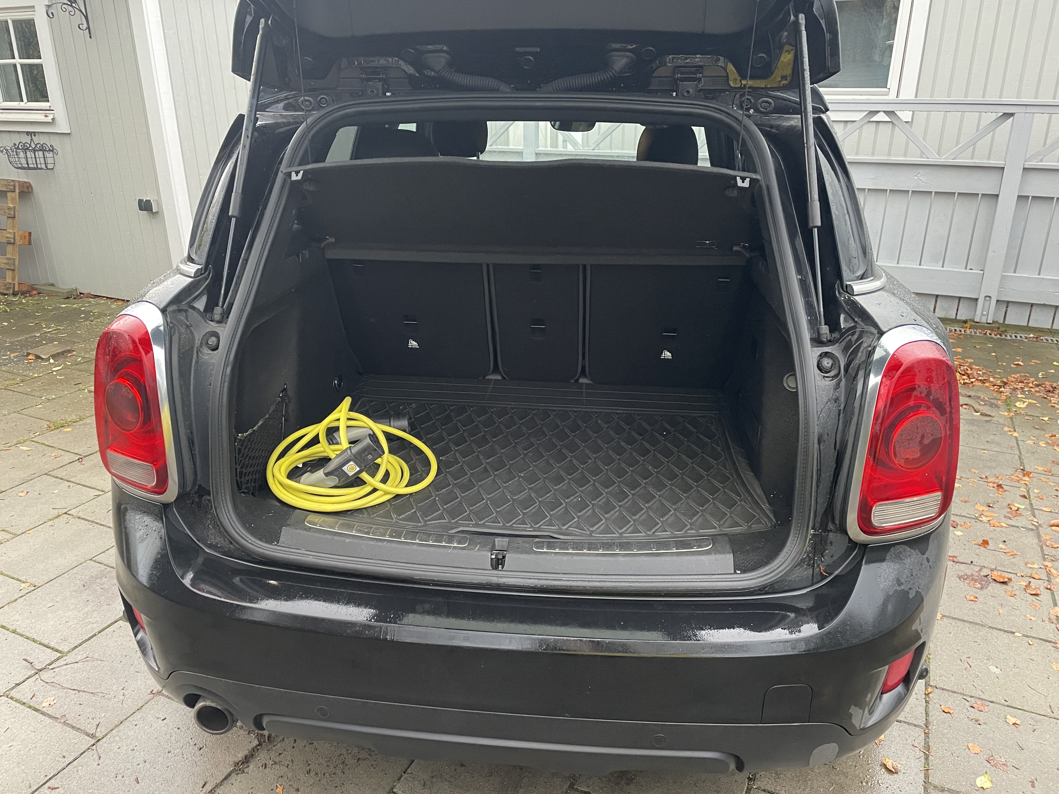 Sort Mini Countryman Cooper SE fra 2019