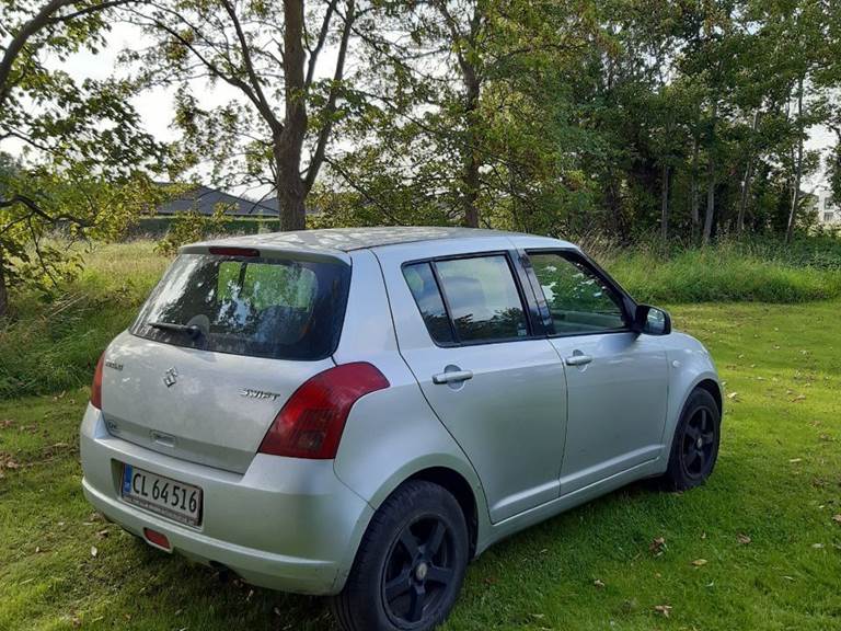 Suzuki Swift 1,3