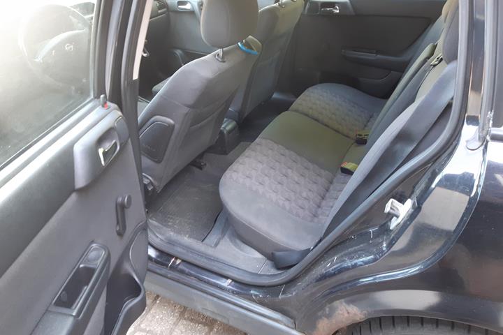 undefined Opel Astra fra 2004
