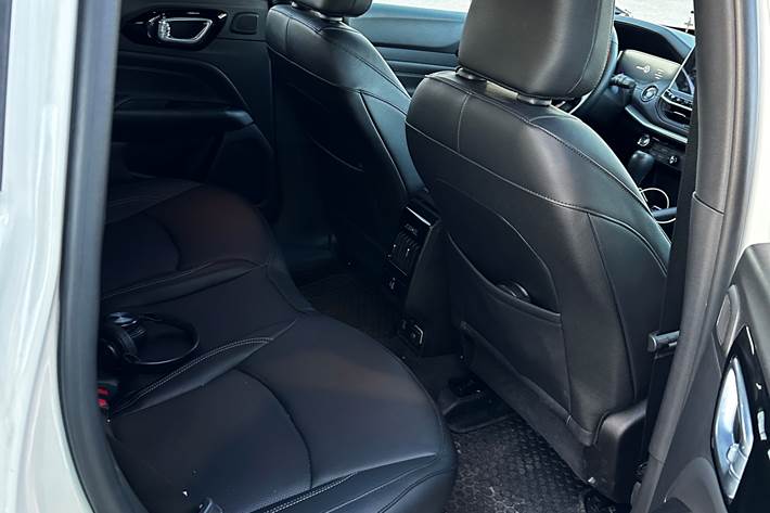 Hvid Jeep Compass fra 2021