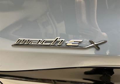 Ford Mustang Mach-E EL UR Premium 294HK 5d Aut.