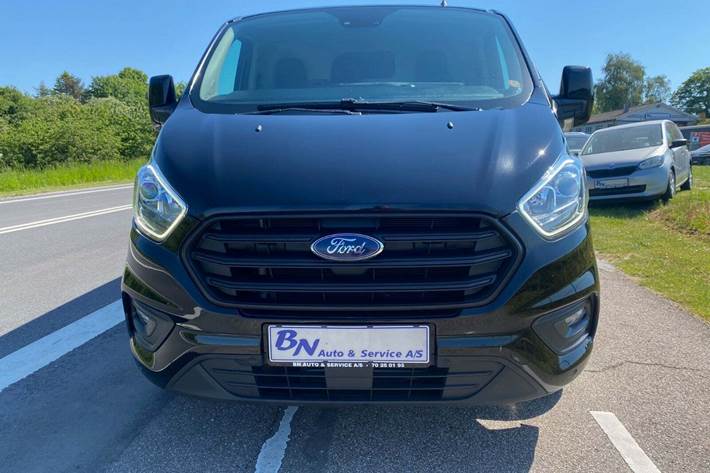 Sort Ford Transit Custom 290S fra 2018 set udefra