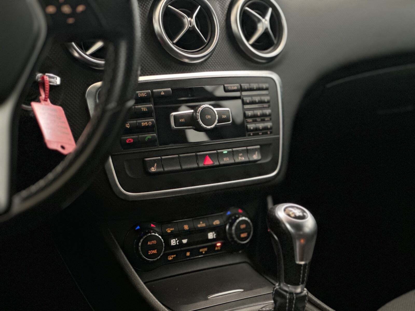 undefined Mercedes A200 fra 2014