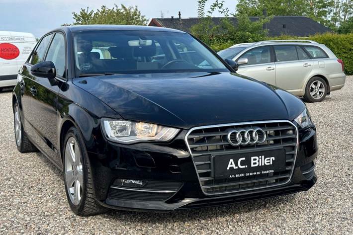 undefined Audi A3 fra 2016 set udefra