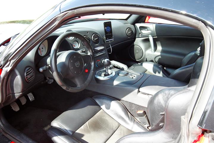 Rød Dodge Viper fra 2006