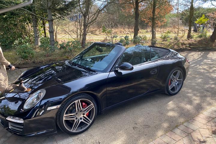 undefined Porsche 911 Carrera 2S fra 2011