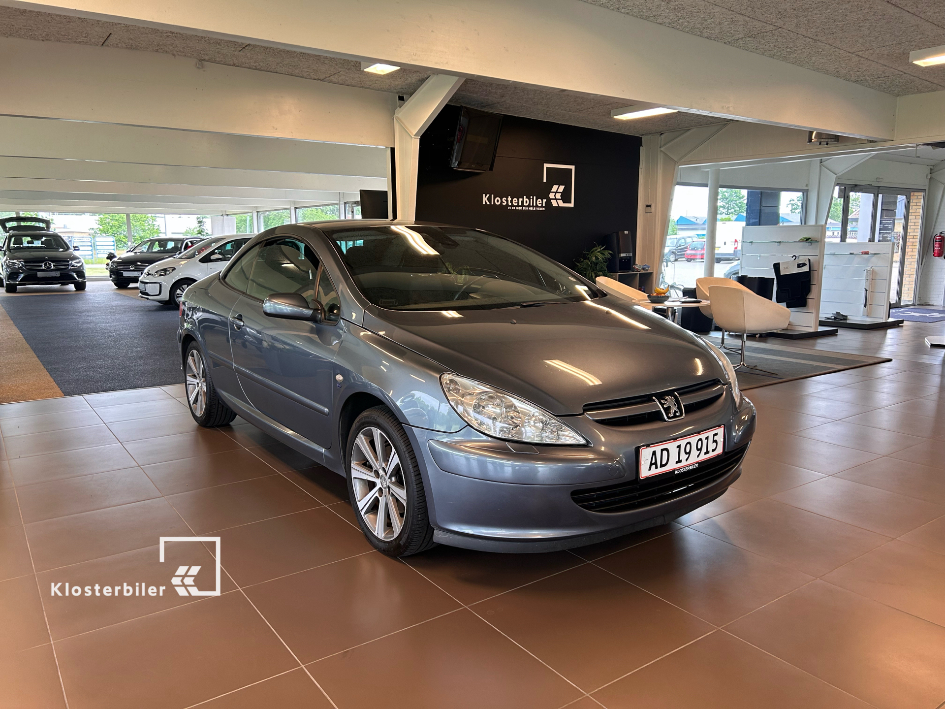 Blå Peugeot 307 fra 2006