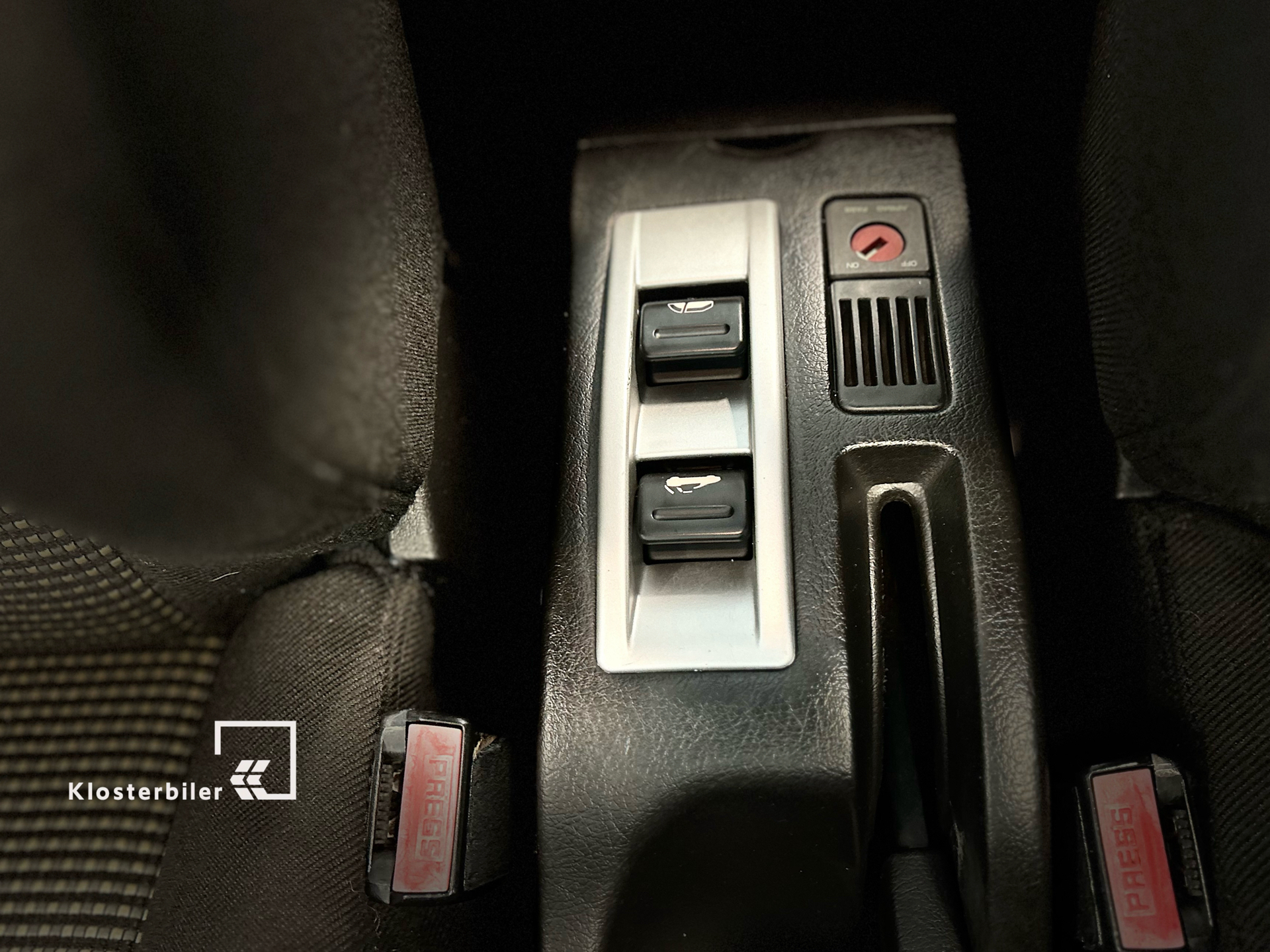 Blå Peugeot 307 fra 2006