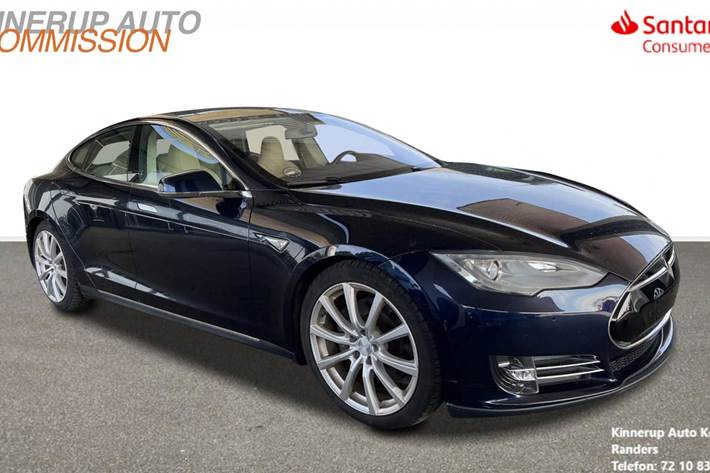 Blå Tesla Model S fra 2013
