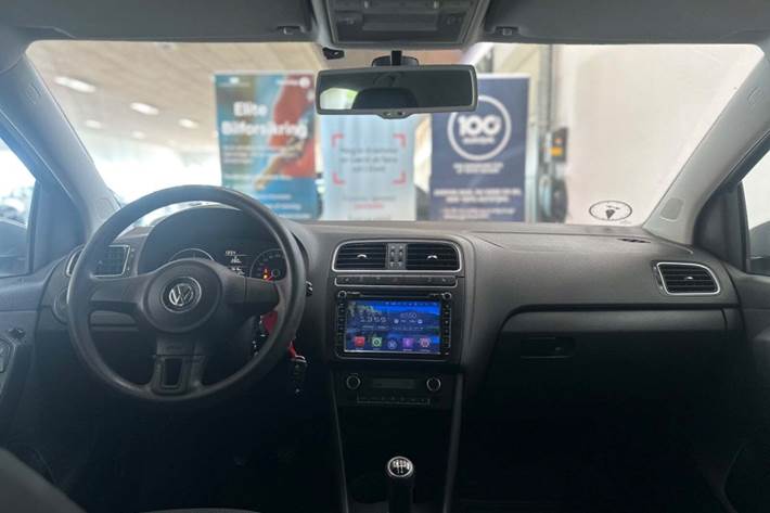 Sølv VW Polo fra 2010