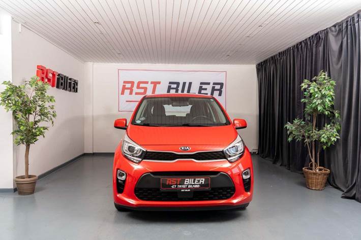Rød Kia Picanto fra 2019