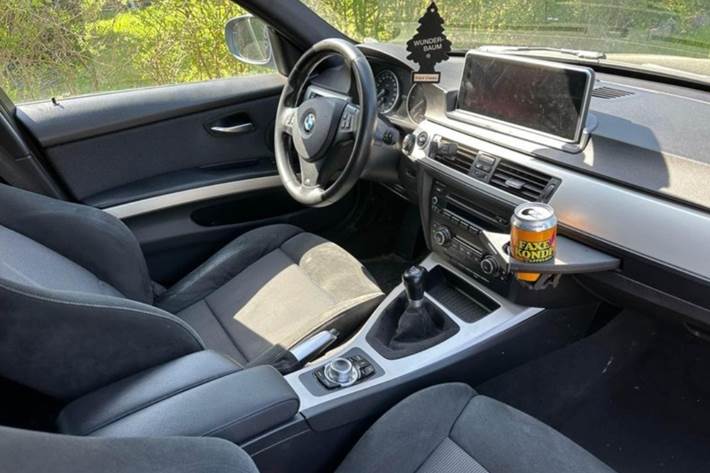 undefined BMW 318d fra 2012