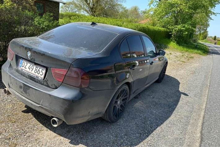 undefined BMW 318d fra 2012