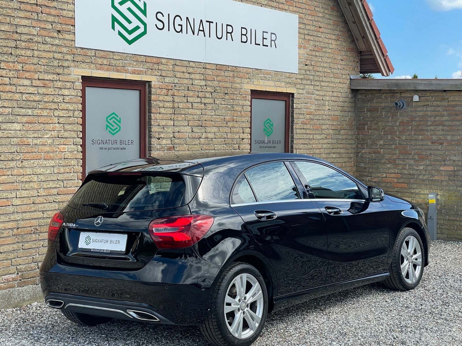 Sort Mercedes A200 d fra 2017