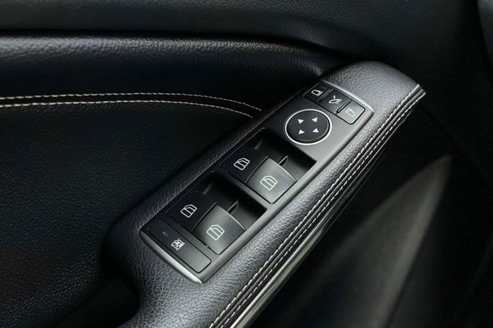 Sort Mercedes A200 d fra 2017