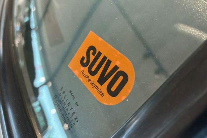 Hvid Ford Escort fra 1990