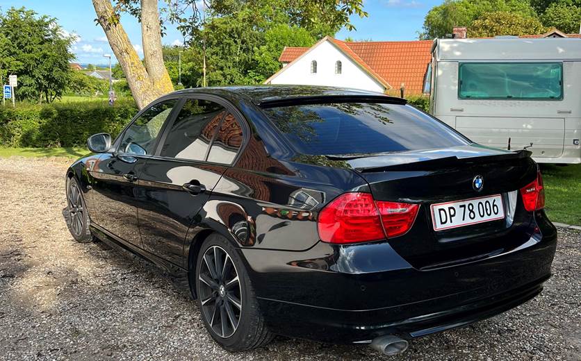 BMW 320d 2,0 ED (EfficientDynamics) sedan