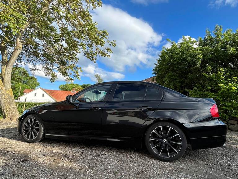 BMW 320d 2,0 ED (EfficientDynamics) sedan