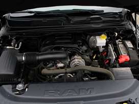 Dodge RAM 1500 5,7 V8 Hemi Laramie Night aut.