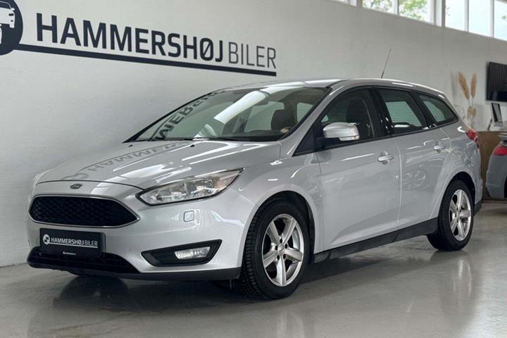 Sølv Ford Focus fra 2015