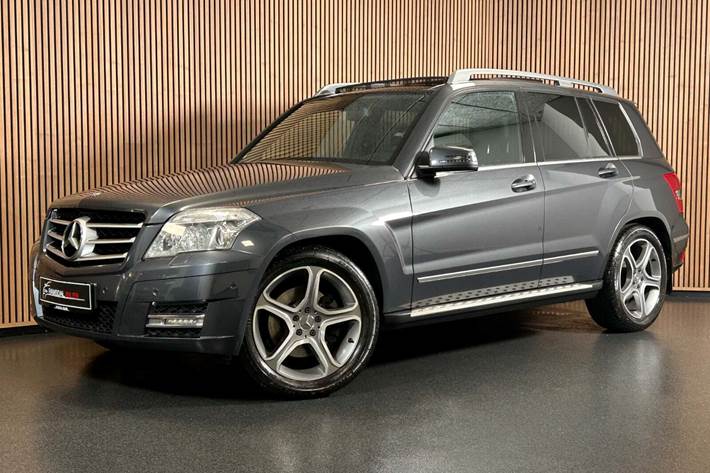 Sort Mercedes GLK350 fra 2010