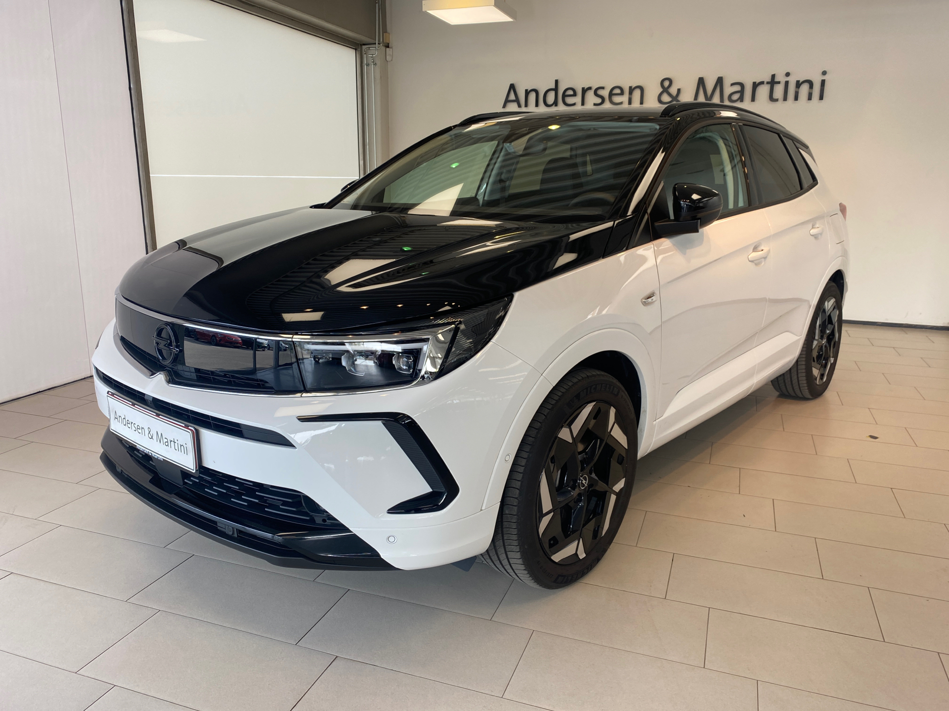 Opel Grandland 1,6 PHEV  Plugin-hybrid GSE AWD 300HK 5d 8g Aut.