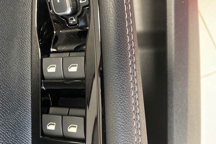 Sort Opel Astra fra 2022