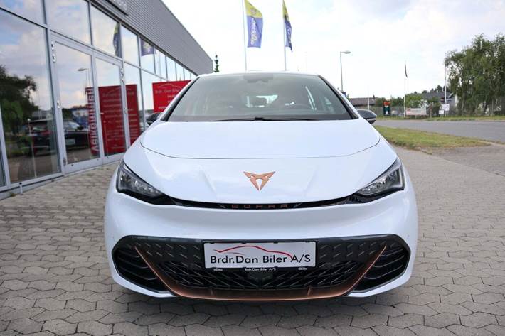 Hvid Cupra Born fra 2022