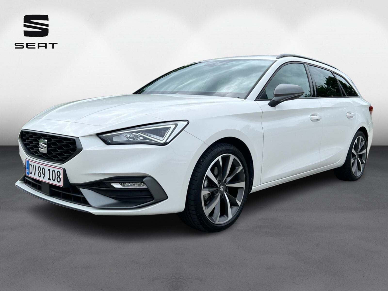 Hvid Seat Leon fra 2023