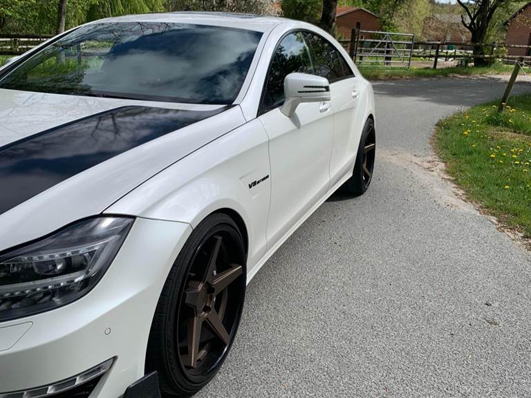 Mercedes CLS220 5,5 G37YP1