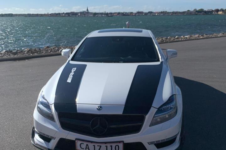 Hvid Mercedes CLS220 fra 2013