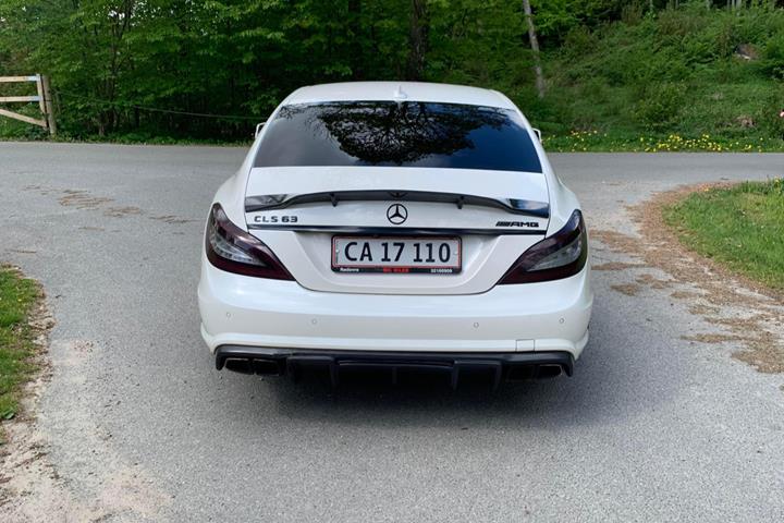 Hvid Mercedes CLS220 fra 2013